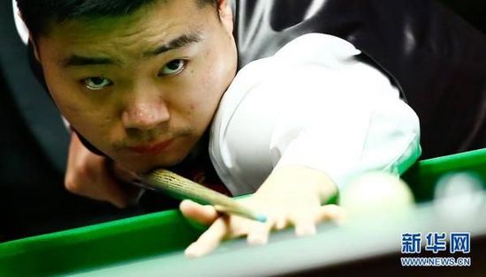 果岭速度适 果岭速度适